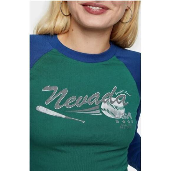 Topshop Women's Nevada Baseball Graphic Tee in Green Size 6-8 MSRP $30 - Picture 3 of 4